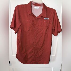 Columbia Red Casual Button Down Shirt Lightweight Performance